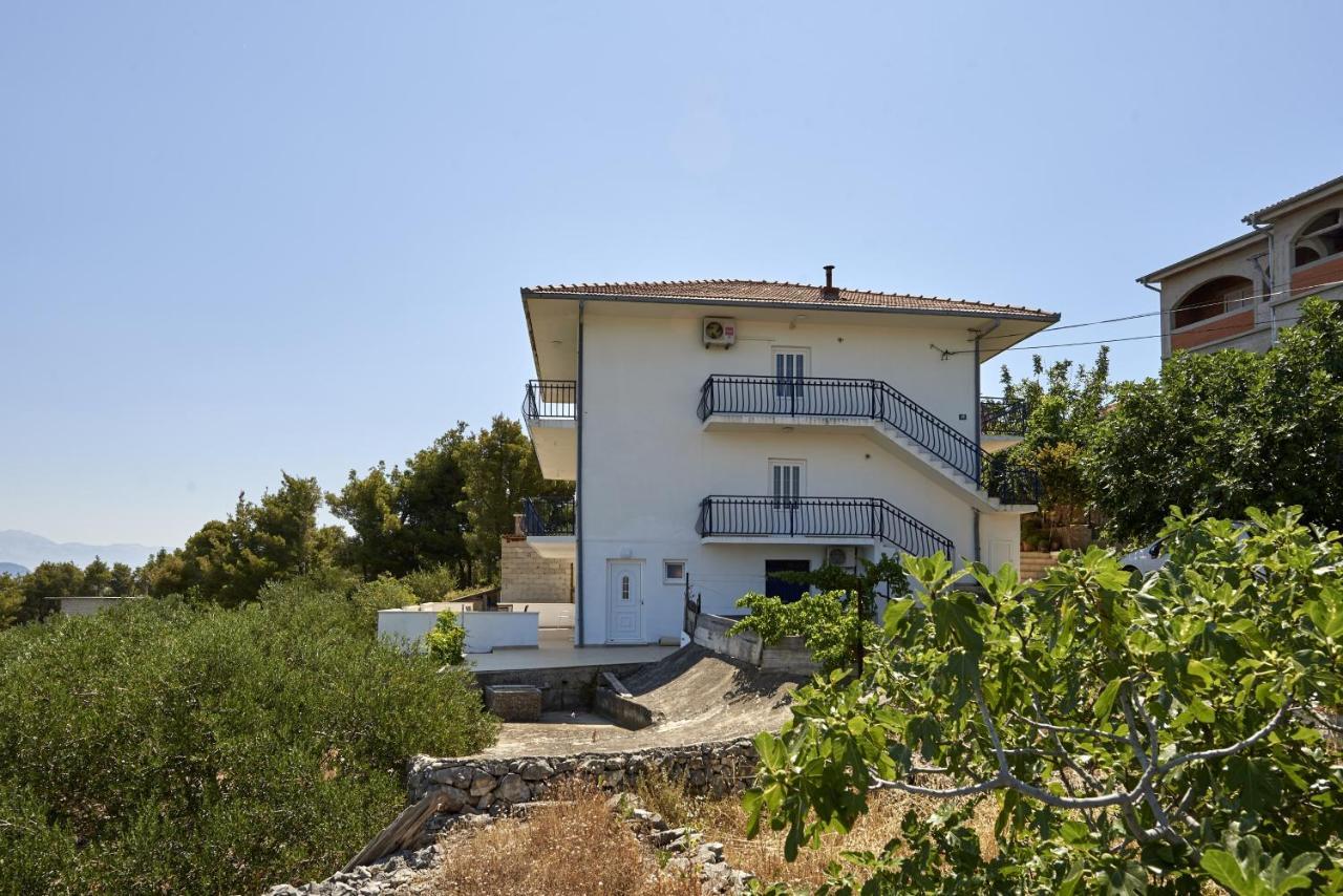 Apartments By The Sea Slatine, Ciovo - 15504 Exteriör bild